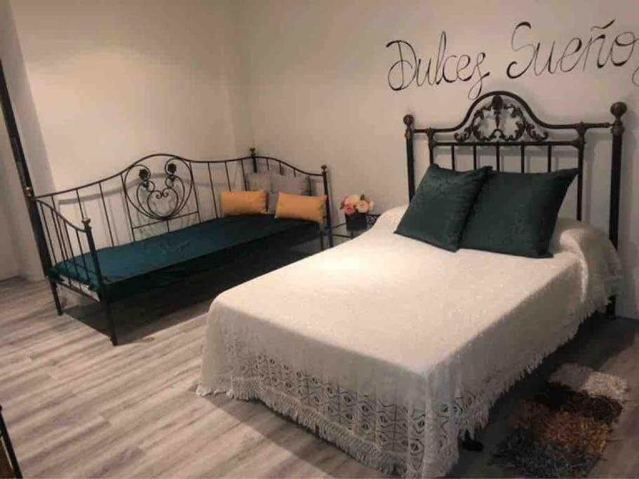 Loft Lvu En Zaragoza Appartement Buitenkant foto